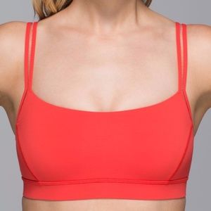 Lululemon Sports Straight Up Sports Bra